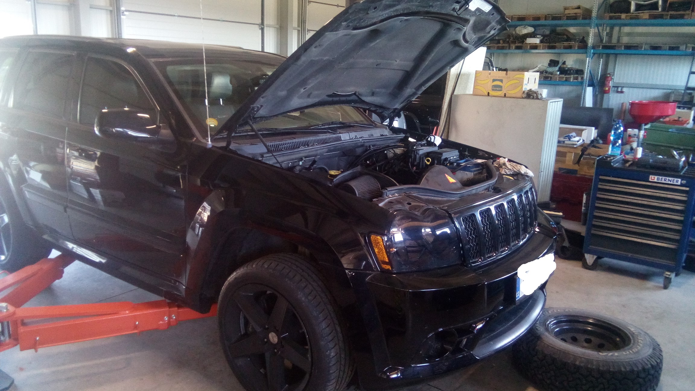 Jeep Grand Cherokee SRT