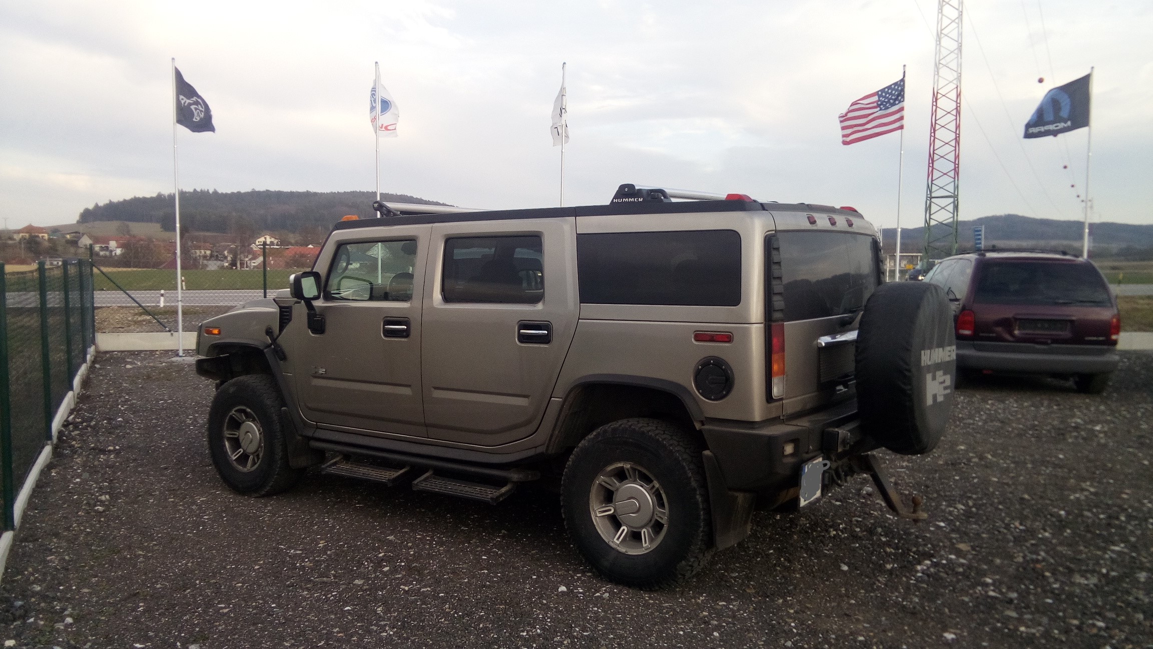 Hummer H2